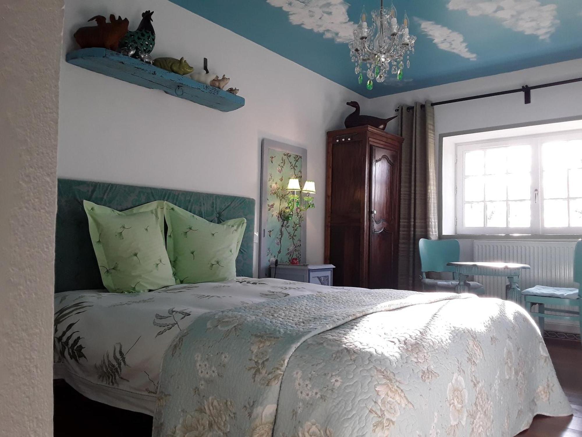'La Menagerie' Bed & Breakfast Châteauvieux Oda fotoğraf